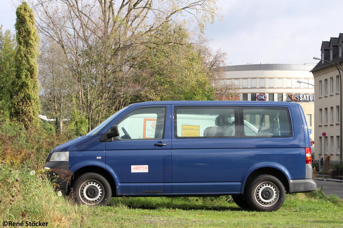 Volkswagen Transporter T5 #GL-XV 329