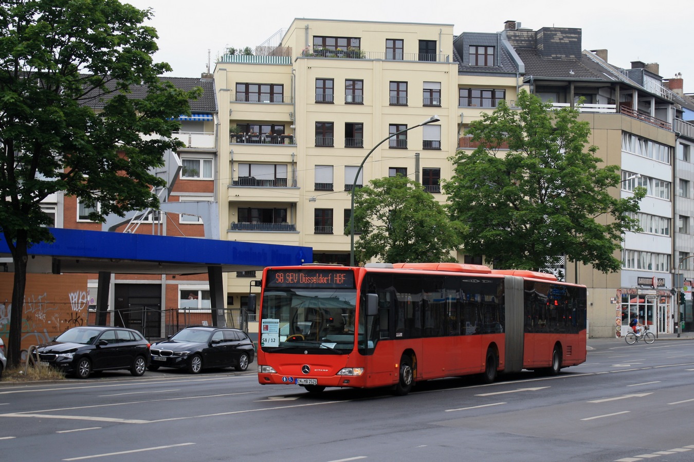 Mercedes-Benz O530G II #EN-MB 2525