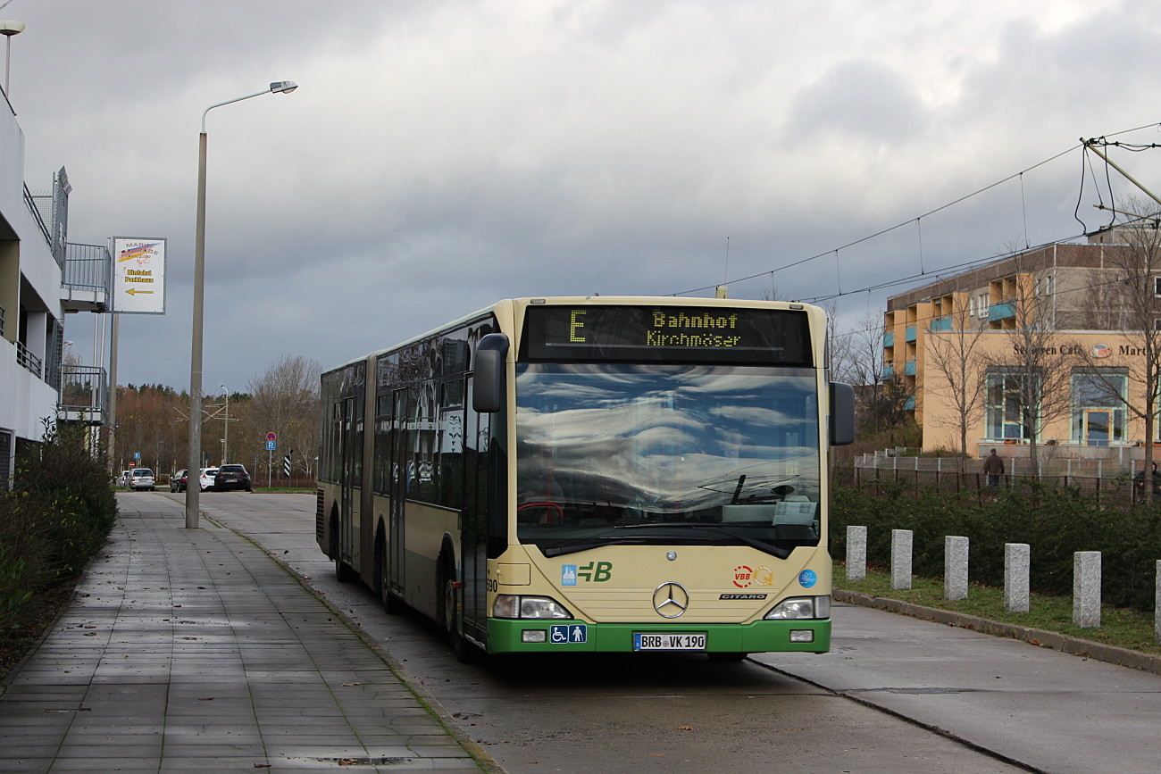 Mercedes-Benz O530G #590