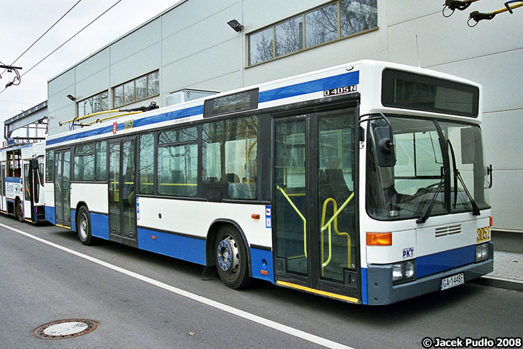 Mercedes-Benz O405N2I #3052