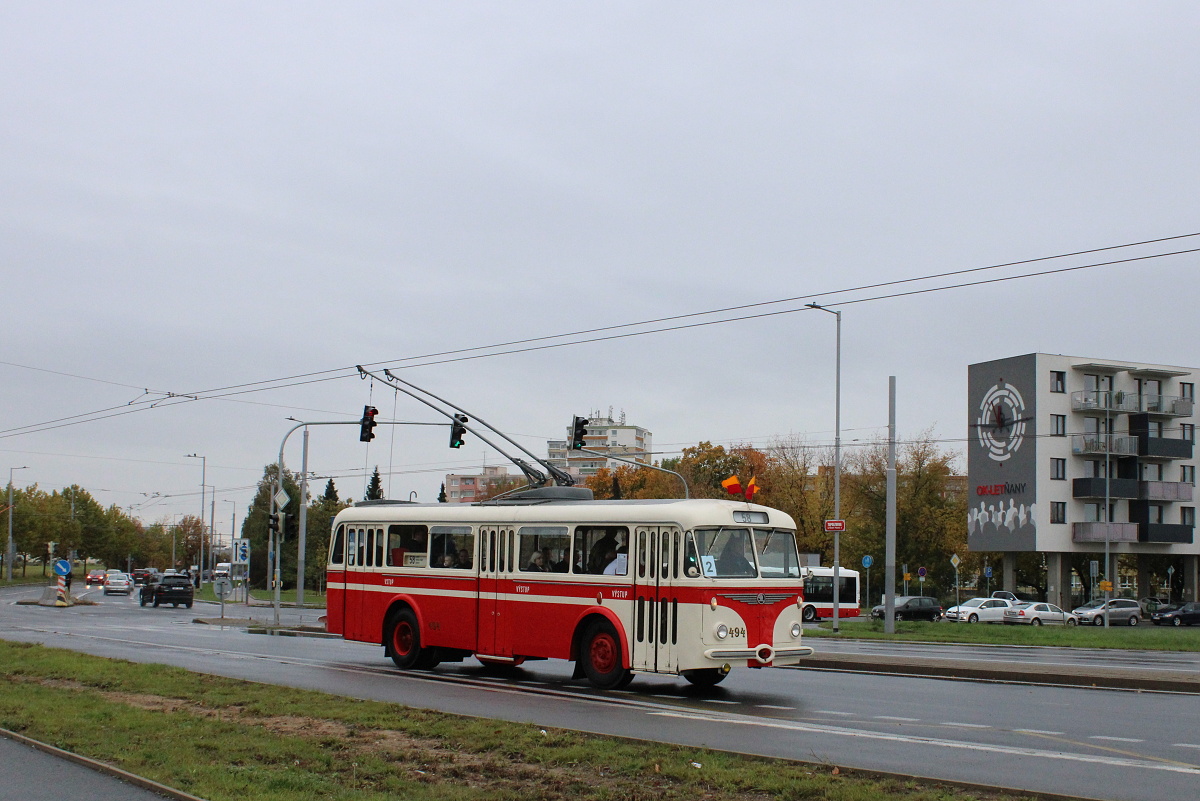 Škoda 8Tr9 #494