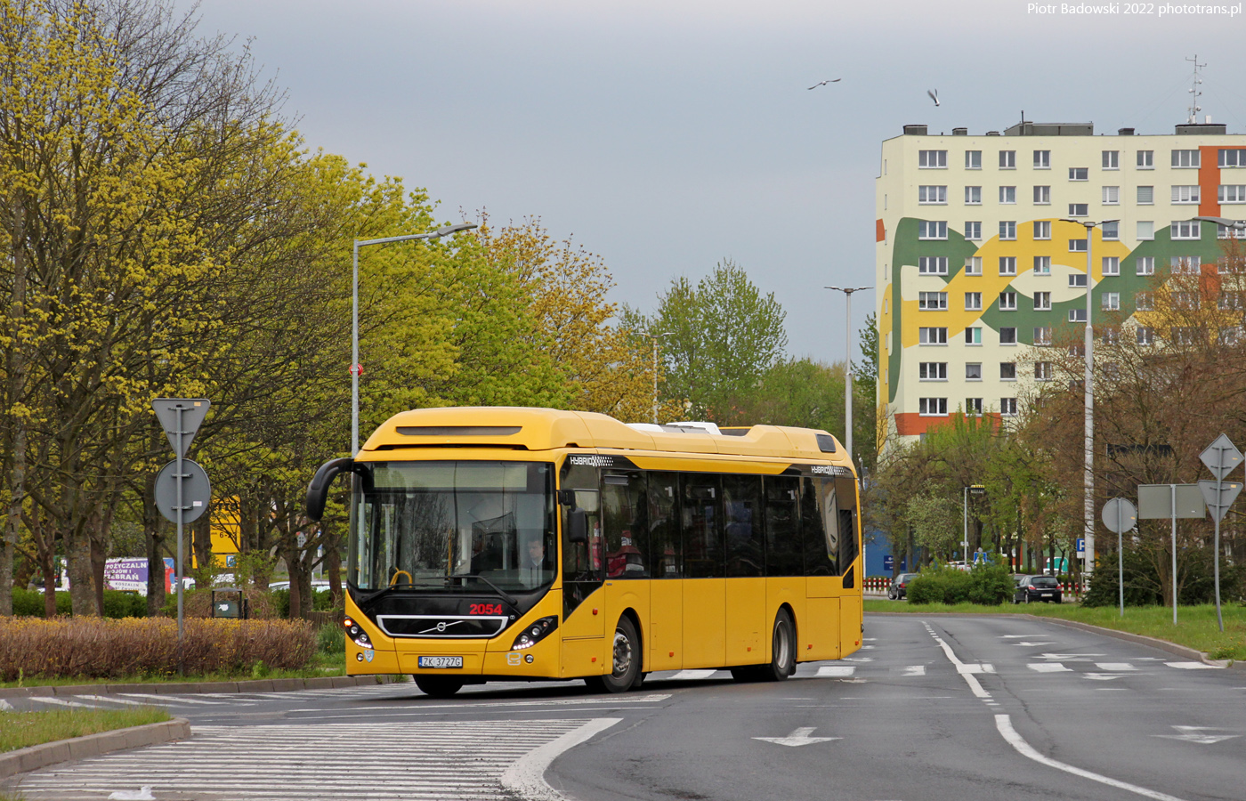 Volvo 7900 Hybrid 12,1m #2054