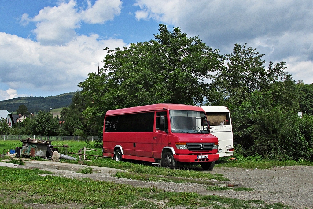 Mercedes-Benz 815 D #KLI 03YA