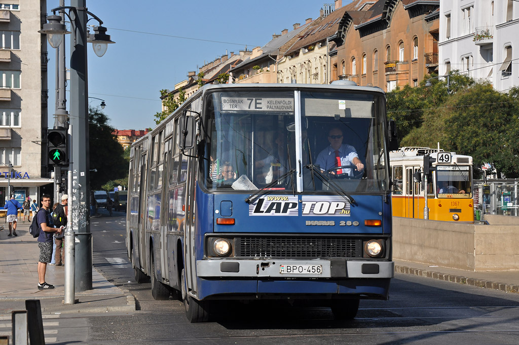 Ikarus 280.49 #04-56