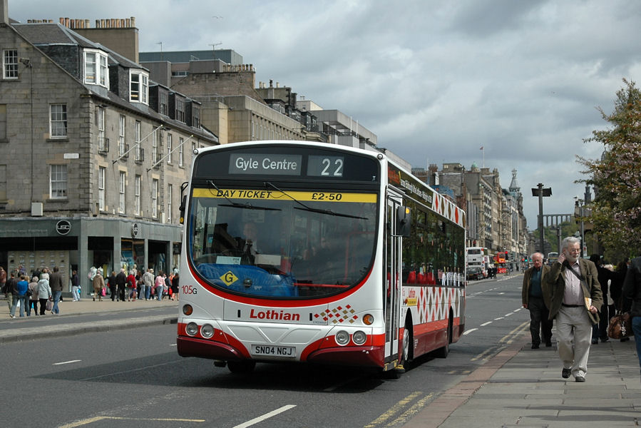 Volvo B7RLE / Wright Eclipse Urban #105