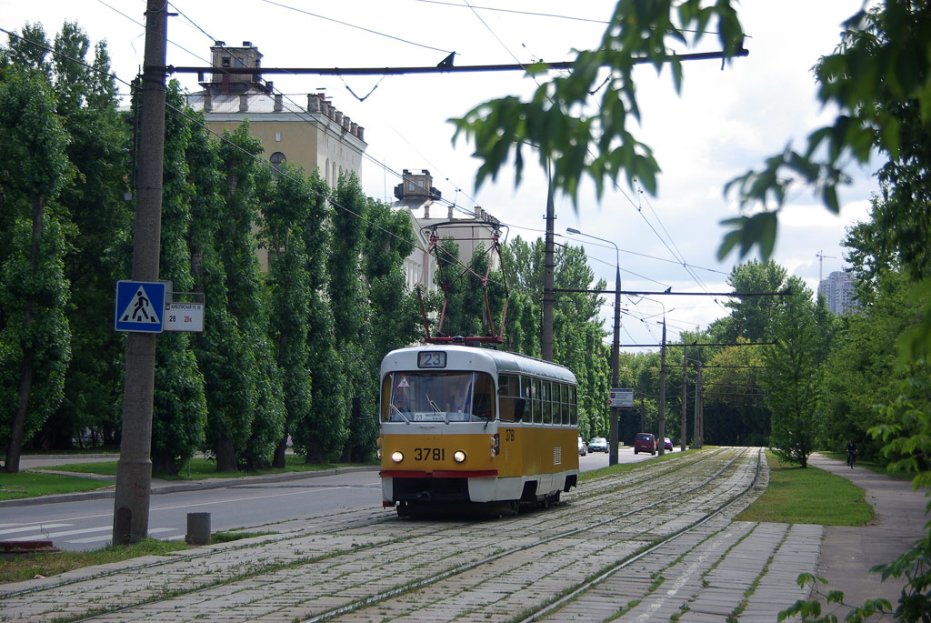 Tatra T3SU #3781