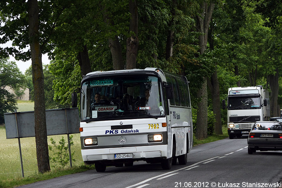 Mercedes O303-9KHP #7982