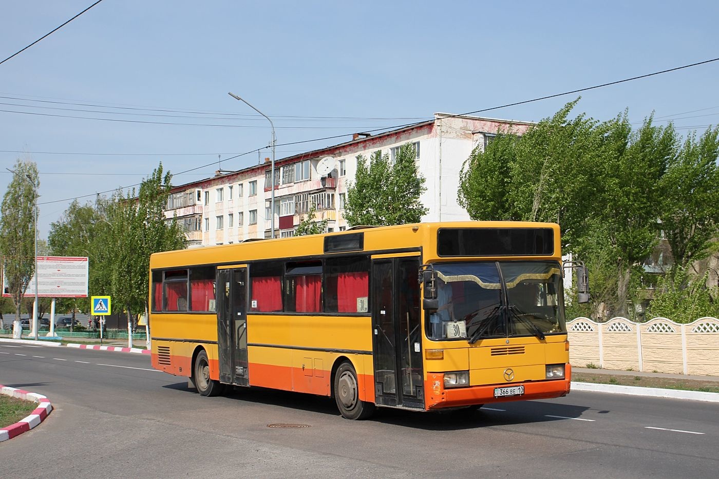 Mercedes-Benz O405 #366 BE 10