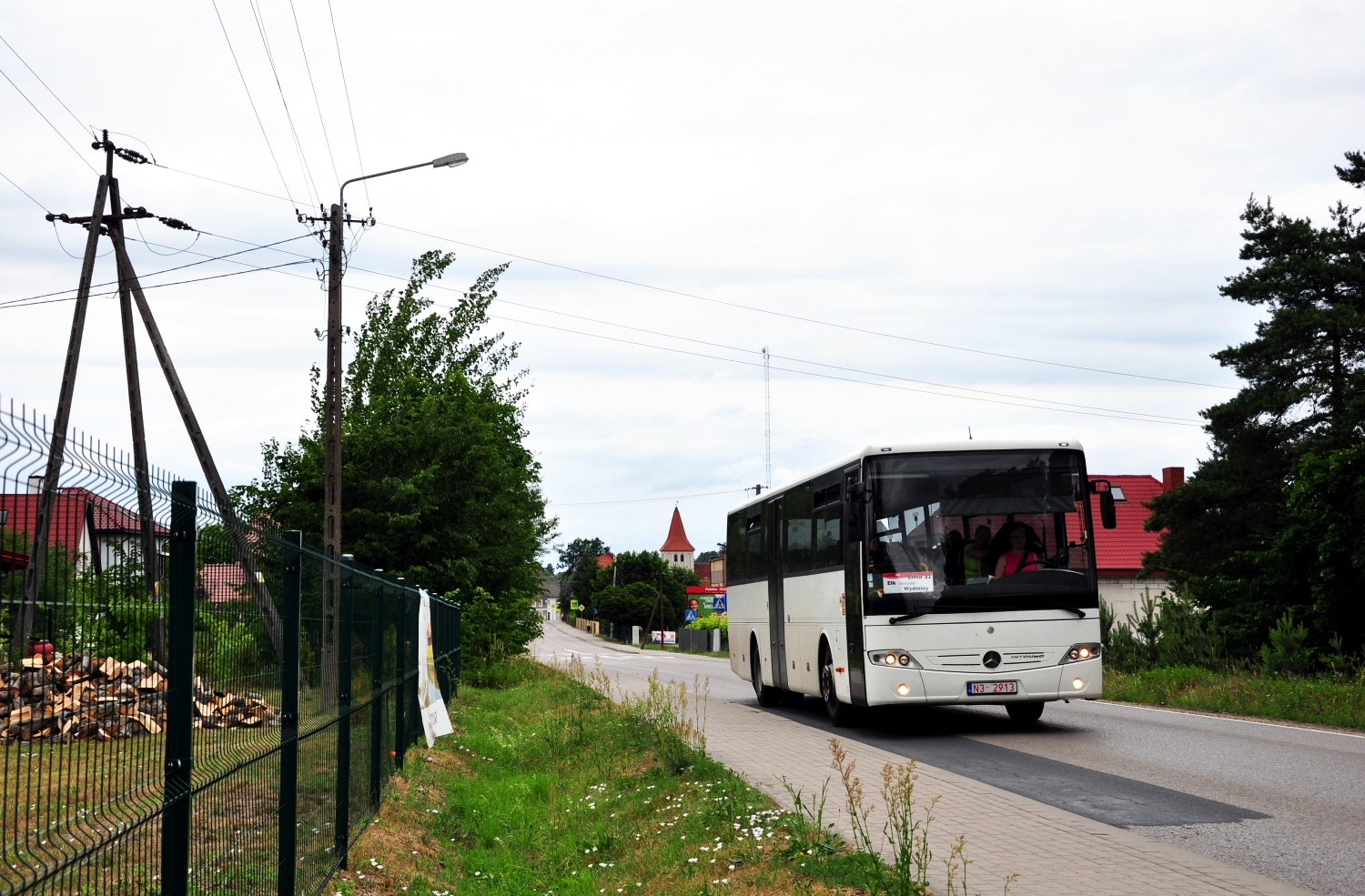 Mercedes-Benz Intouro E #N3 2913