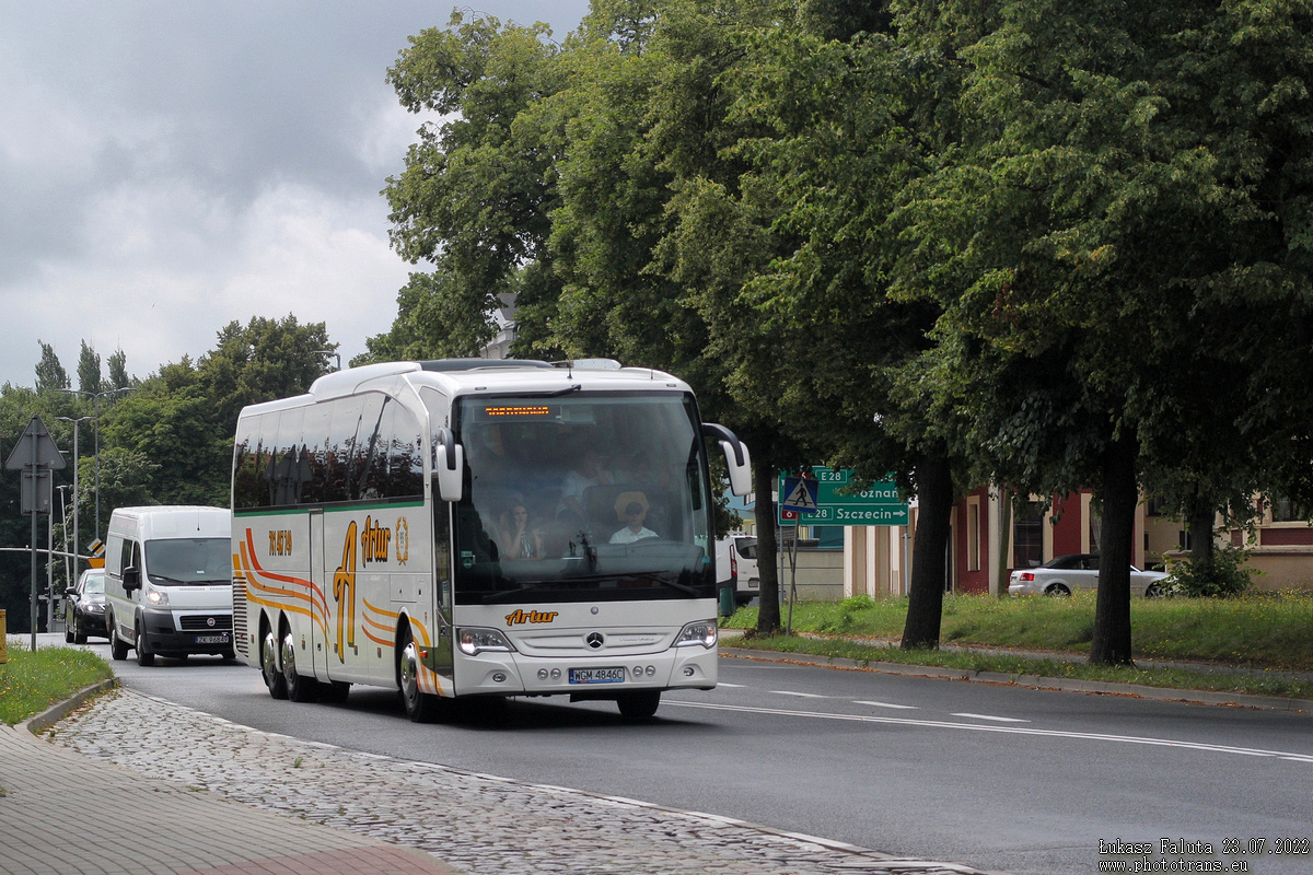 Mercedes-Benz Travego 17RHD-L #WGM 4846C