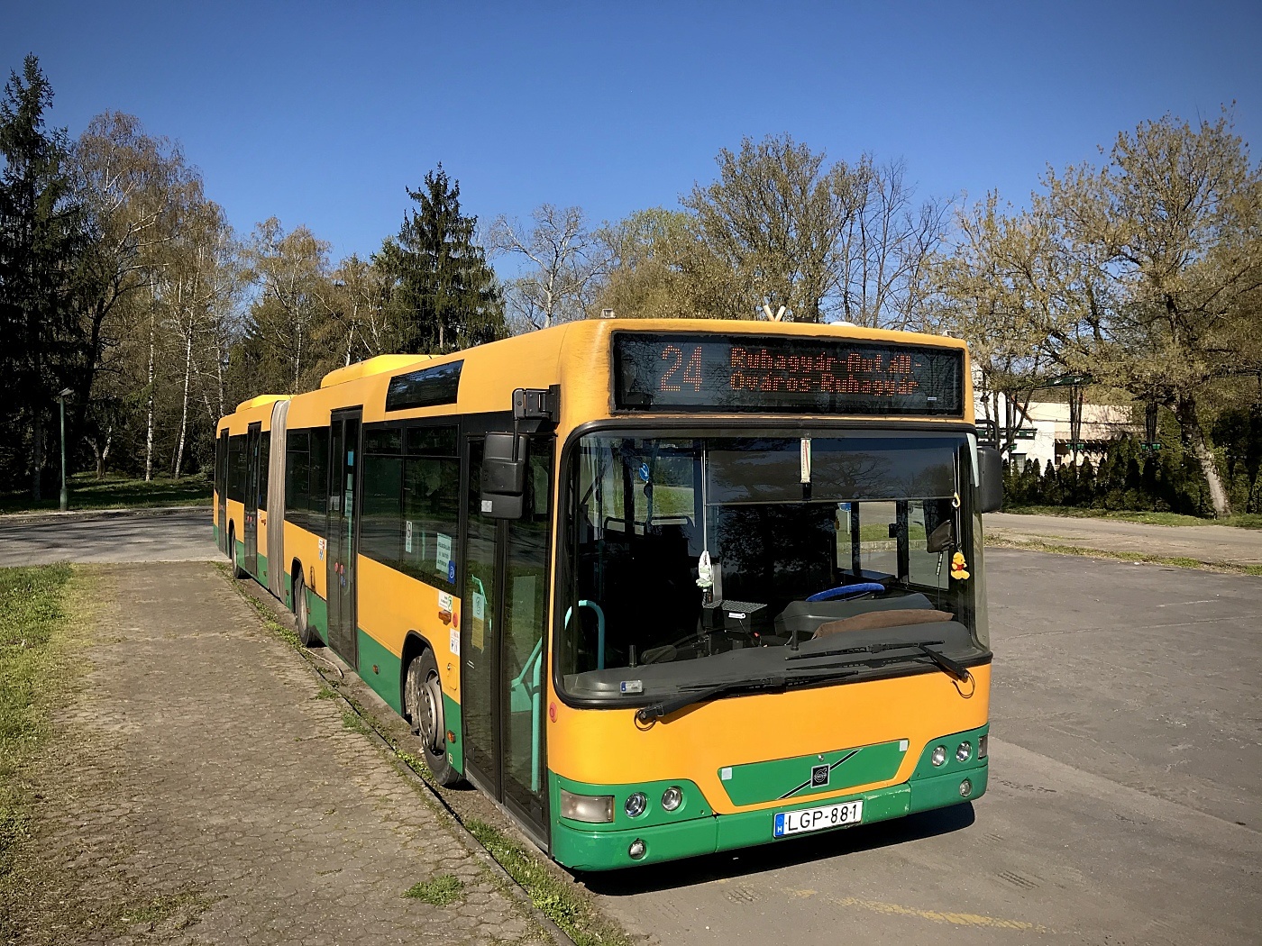 Volvo 7000A #LGP-881