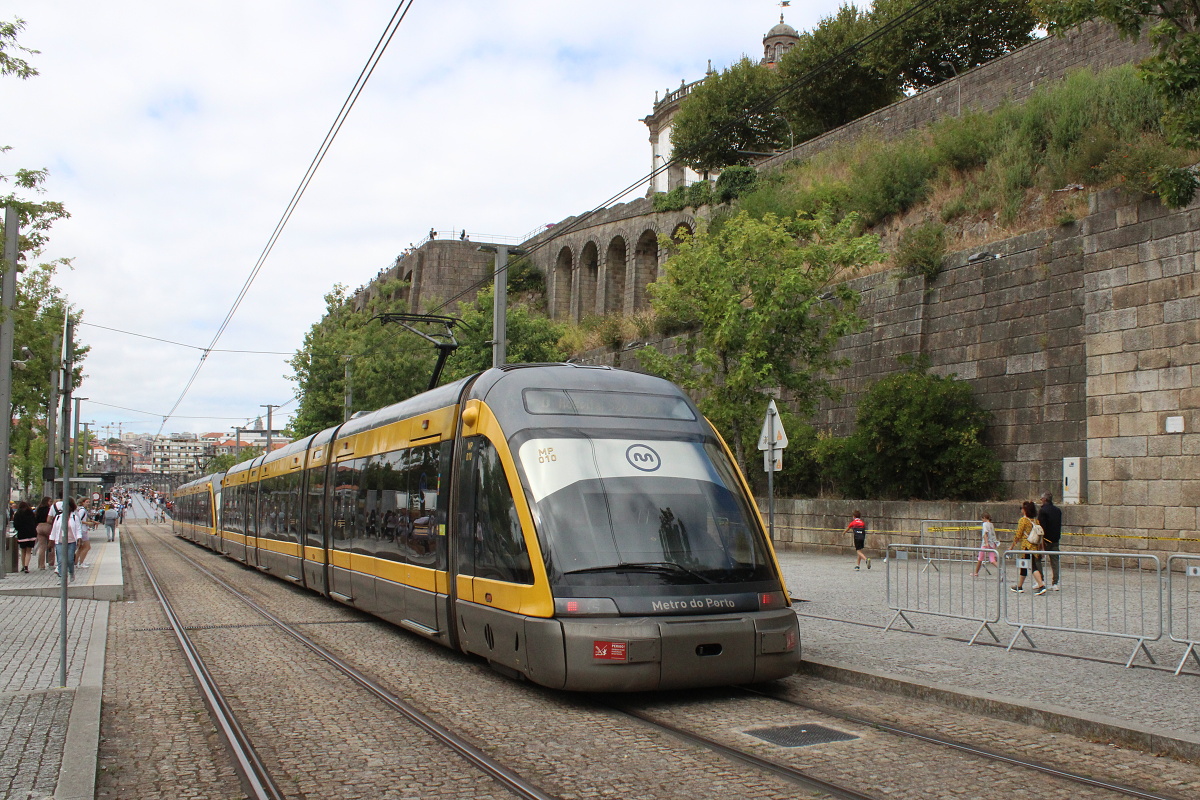 Bombardier Eurotram #010