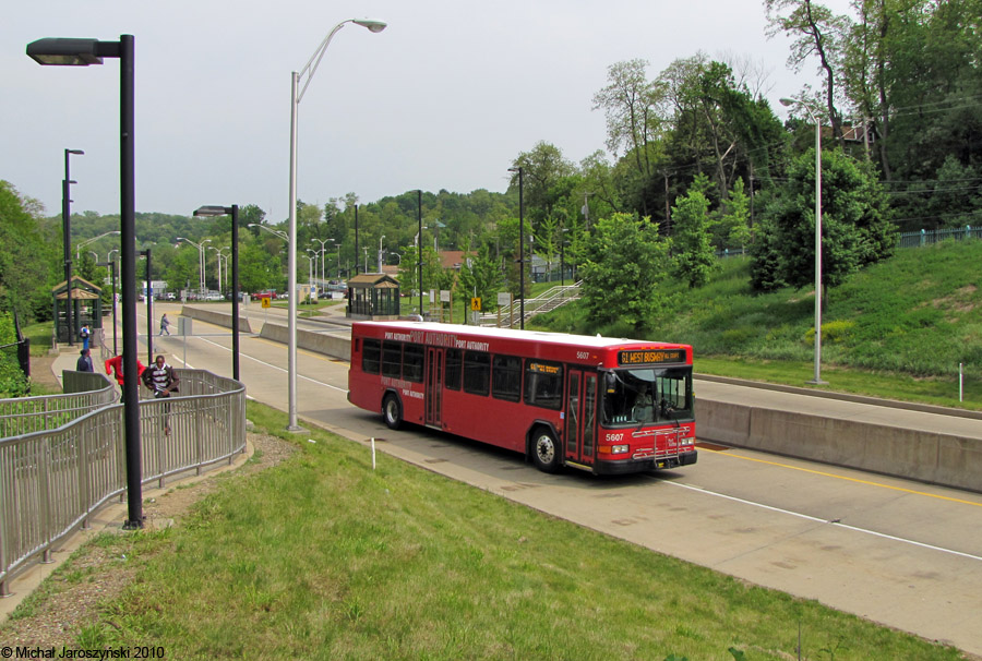 Gillig LF 40' #5607