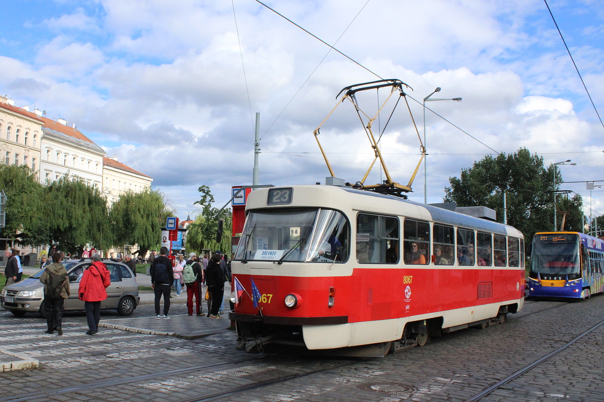 Tatra T3M2-DVC #8067