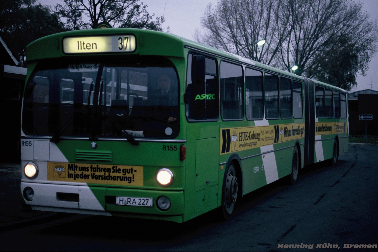 Mercedes-Benz O305G #8155