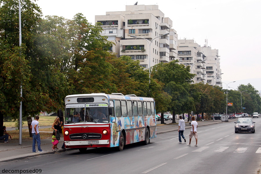 Mercedes-Benz O317 / Karoserija 11 Oktomvri #SK 073-DD