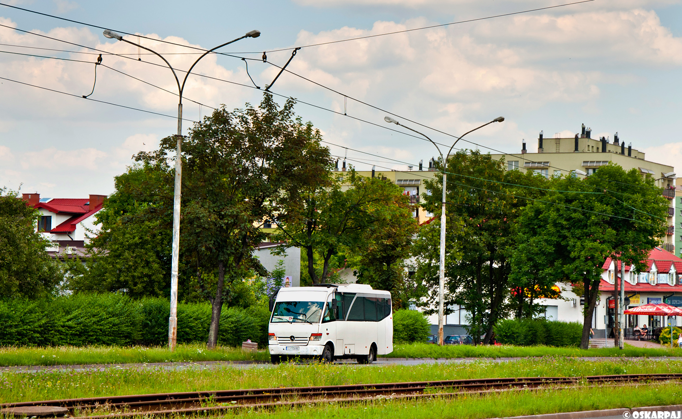 Mercedes-Benz 814D / Vehixel Mediano 32 #SJ 1064A