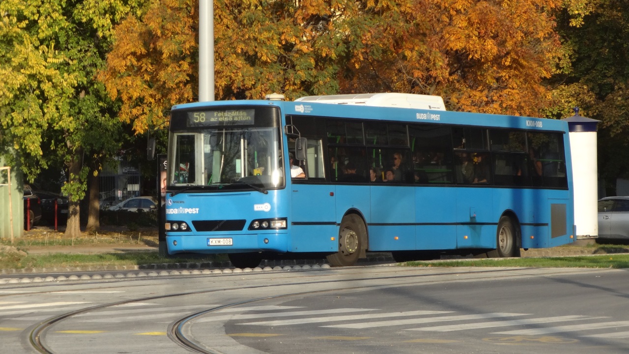 Volvo B7RLE / Alfa Localo #KXM-008