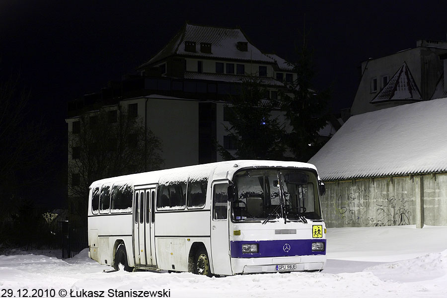 Mercedes-Benz O303-11ÜHE #GPU 98UE