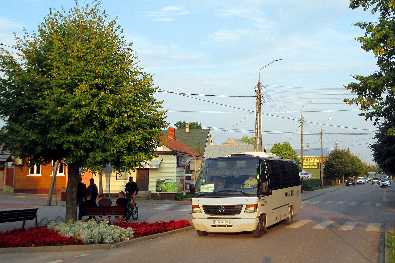 Mercedes-Benz 815 D / Auwärter Teamstar Kombi #BI 1400F