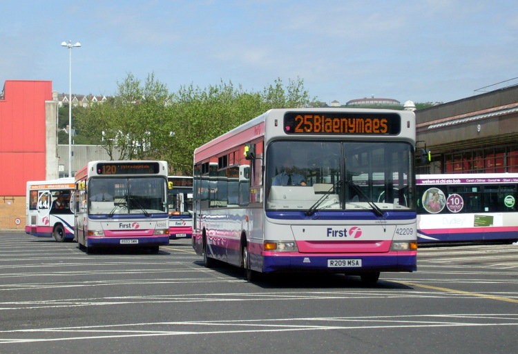 Dennis Dart SLF/Transbus Pointer #42209