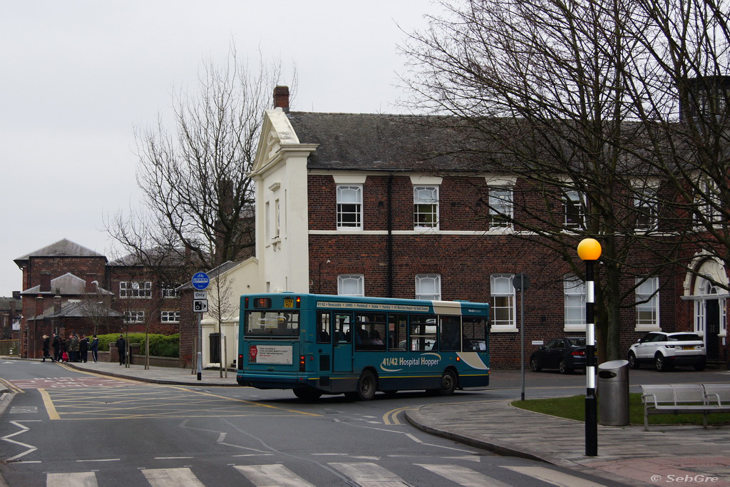 Dennis Dart SLF / Plaxton Mini Pointer 2 #2166