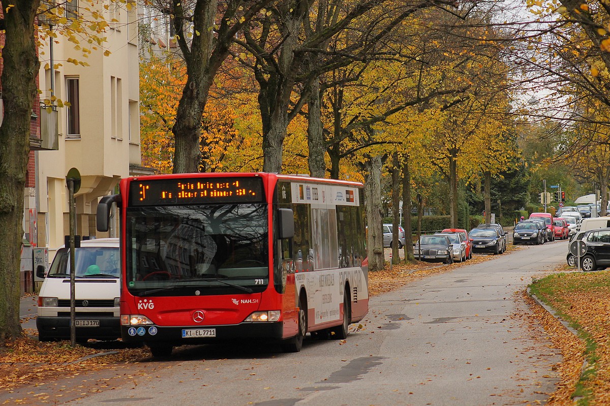 Mercedes-Benz O530 II #711