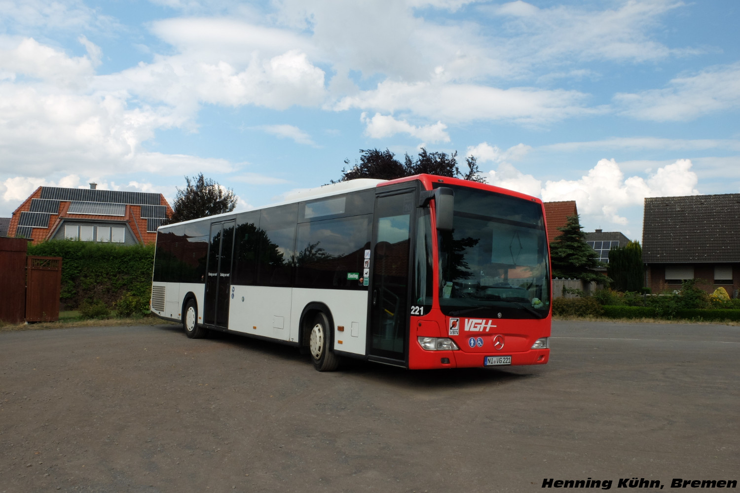 Mercedes-Benz O530Ü II #221