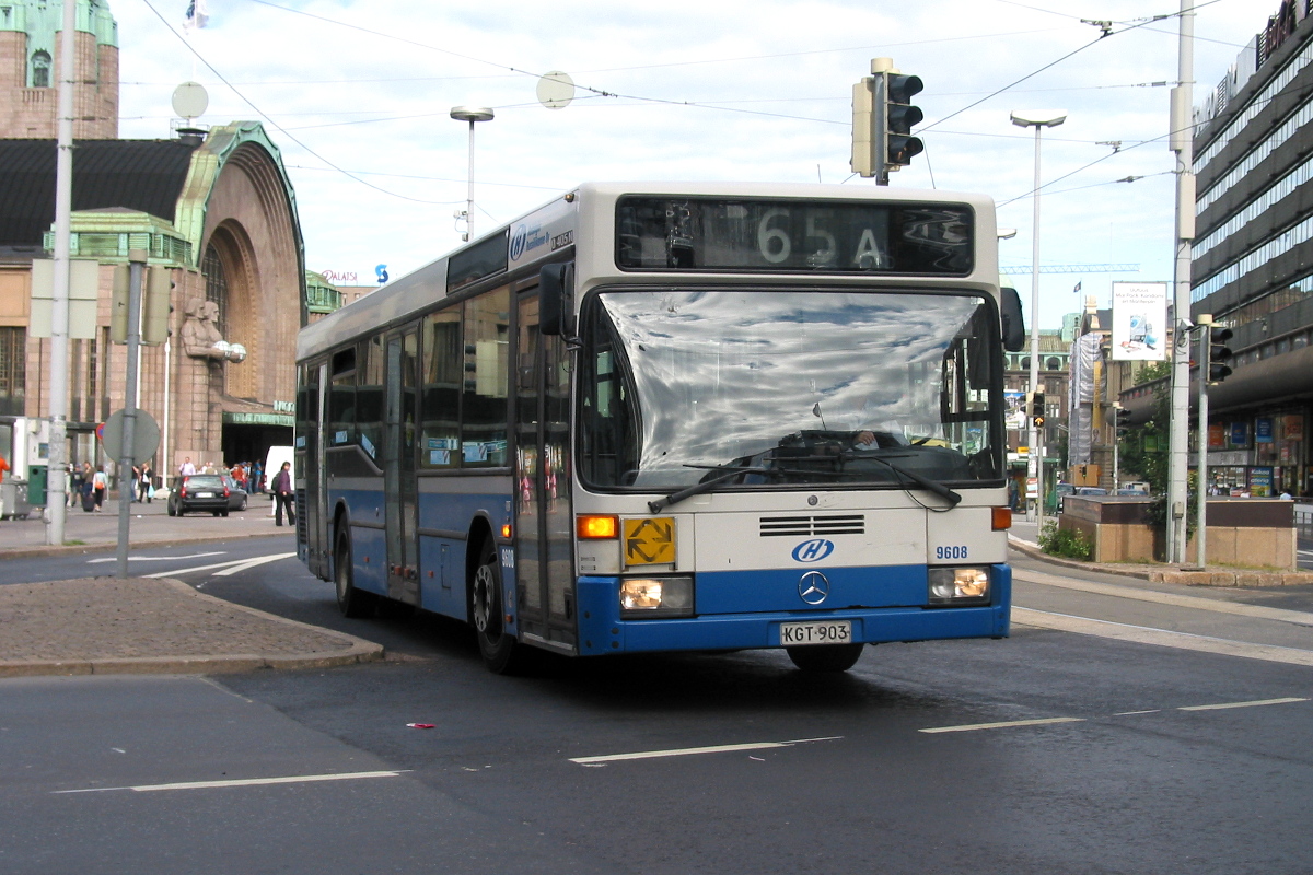 Mercedes-Benz O405N2 #9608