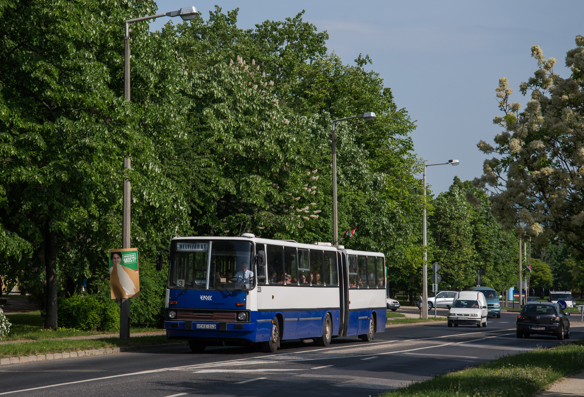 Ikarus 280.02 #228