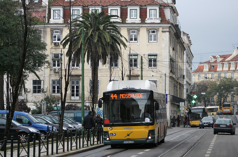 Volvo B10L CNG / Camo Grande Citadino II #1835