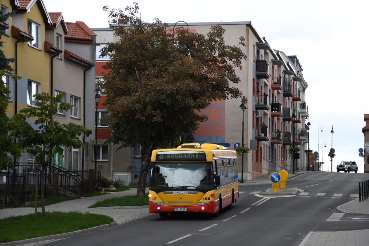 Scania CN280UB 4x2 EB #195