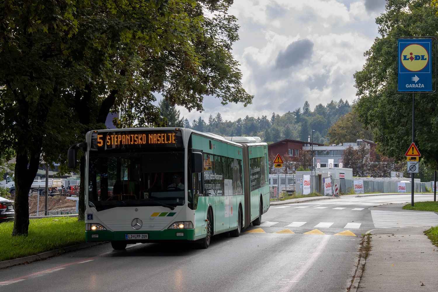 Mercedes-Benz O530G #209