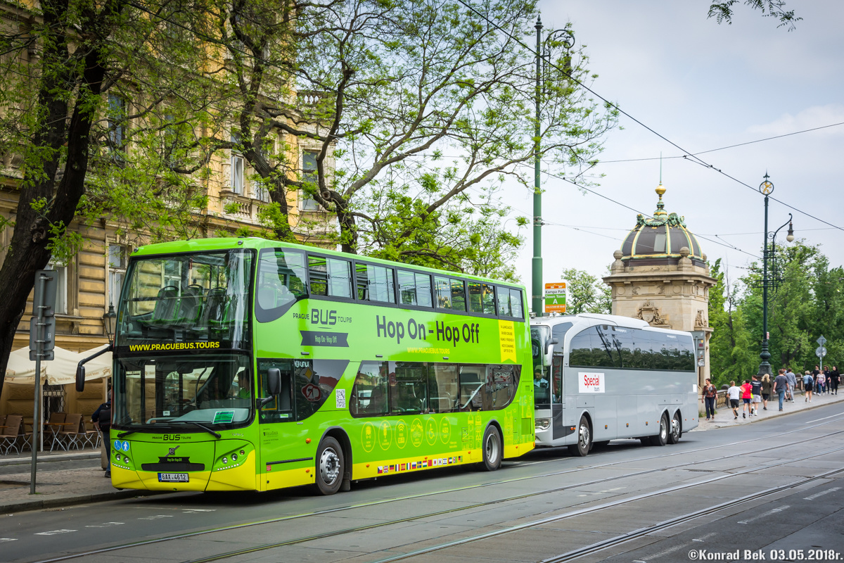 Volvo B12BLE 6x2 / UNVI Urbis 2.5 DD #6AX 4612