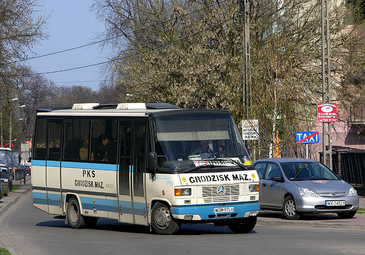 Mercedes-Benz 814 D / Auwärter Teamstar City #60201