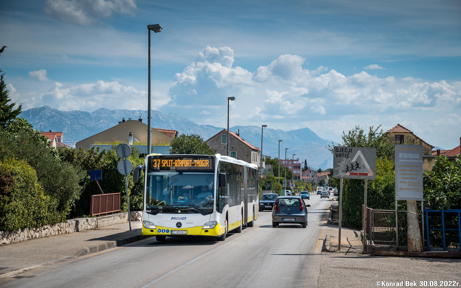 Mercedes-Benz O530G C2 #042