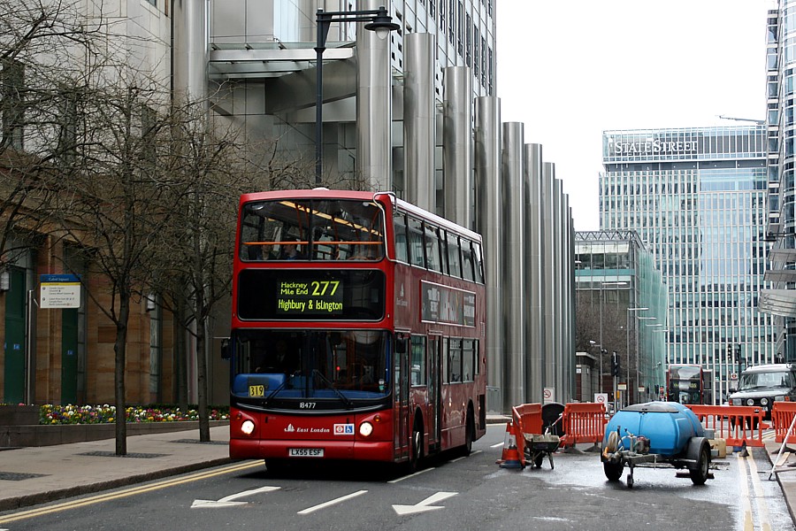 Dennis Trident / Alexander ALX400 #18477