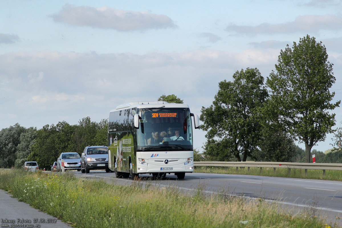 Mercedes-Benz Tourismo E15 RHD #768