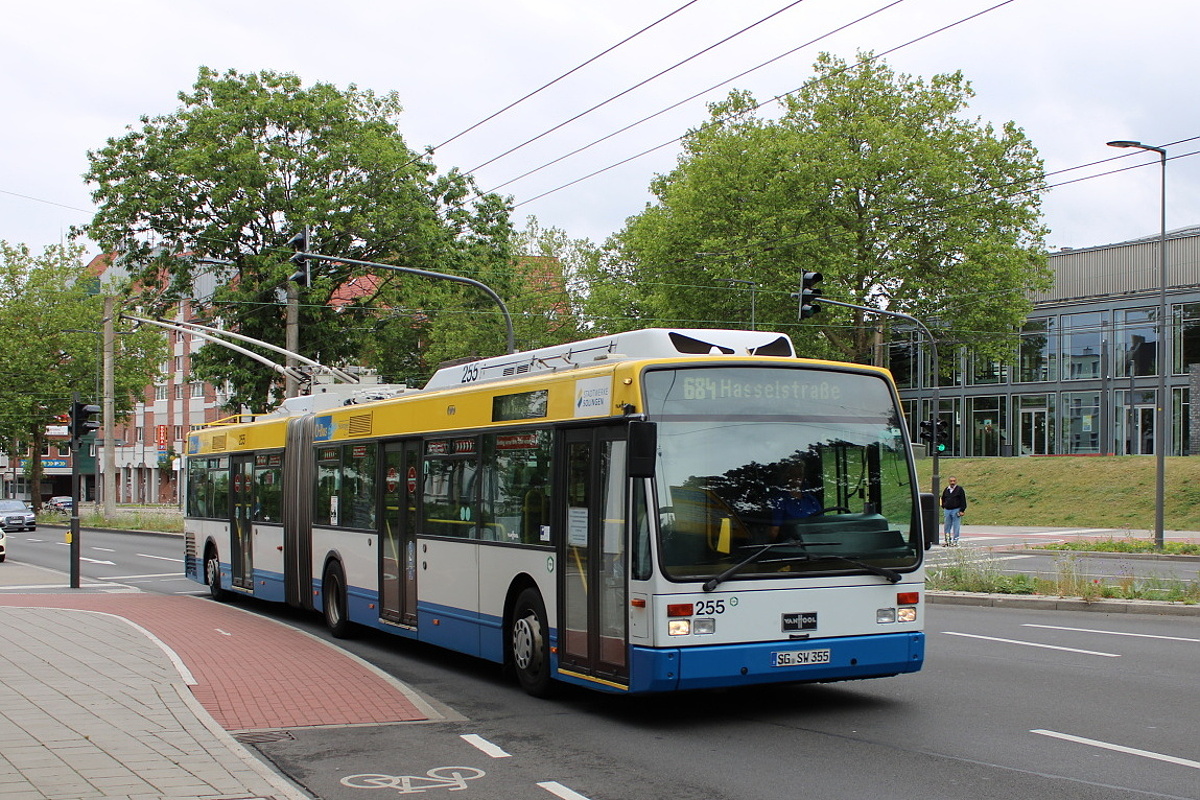 Van Hool AG300T #255