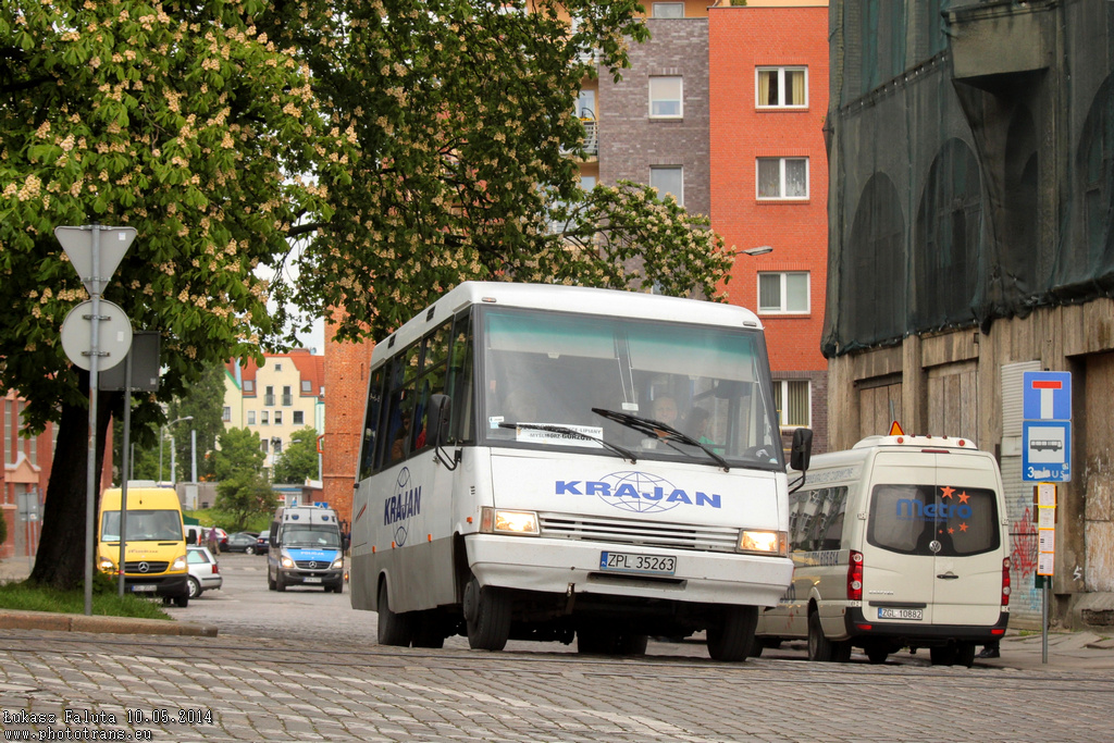 Iveco TurboDaily 59-12 / Carvin Interurbano #ZPL 35263