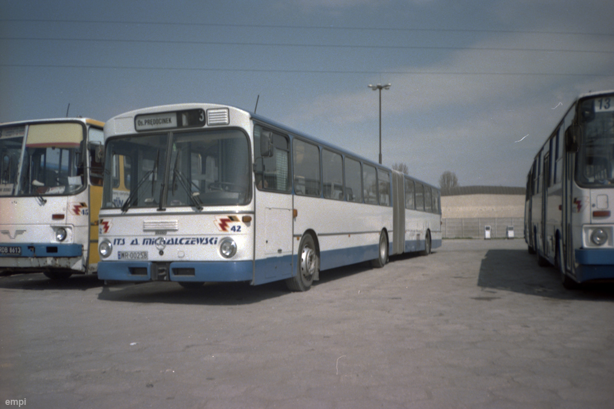 Mercedes-Benz O305G #42