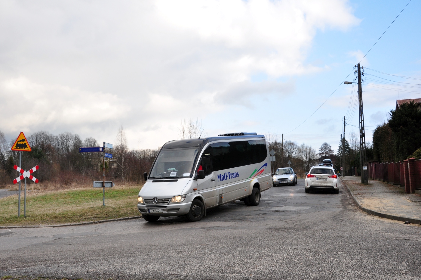 Mercedes-Benz 616 CDI / Ferqui Sunset #SZA 8691E