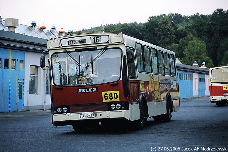 Jelcz M11 #680