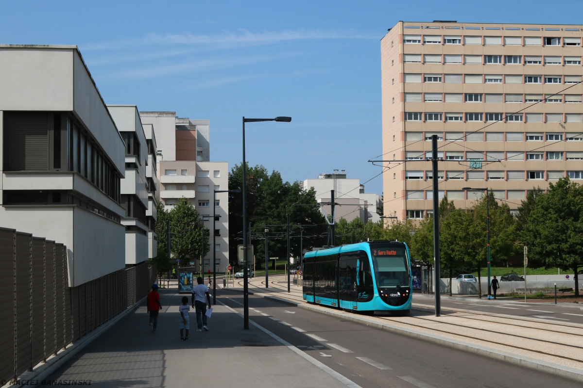 CAF Urbos 3 #814