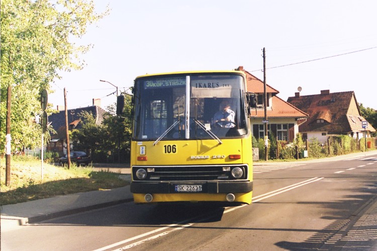 Ikarus 280.70E #106