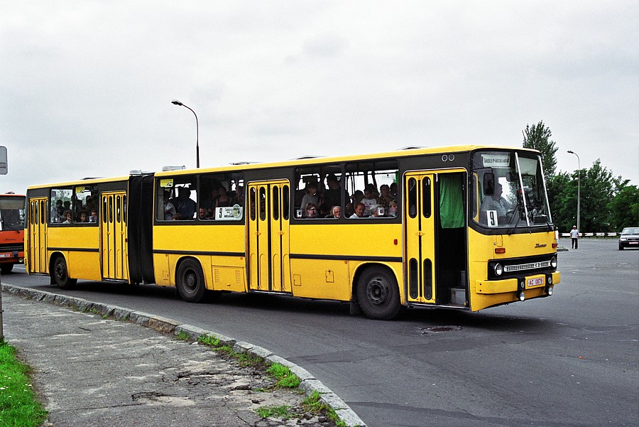 Ikarus 280.02 #105