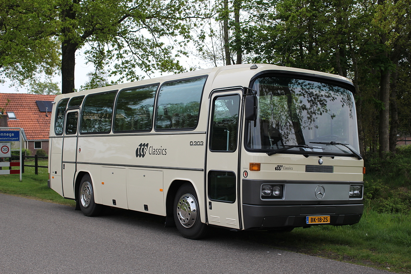 Mercedes-Benz O303-9RHP #BK-18-ZS