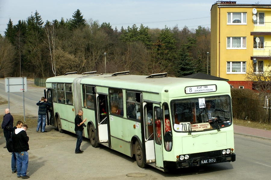 Ikarus-Zemun IK160P #0752