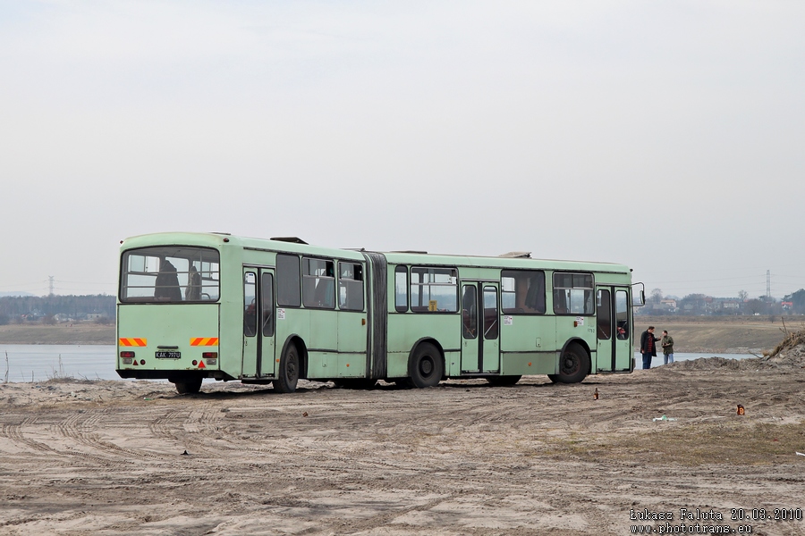 Ikarus-Zemun IK160P #0752