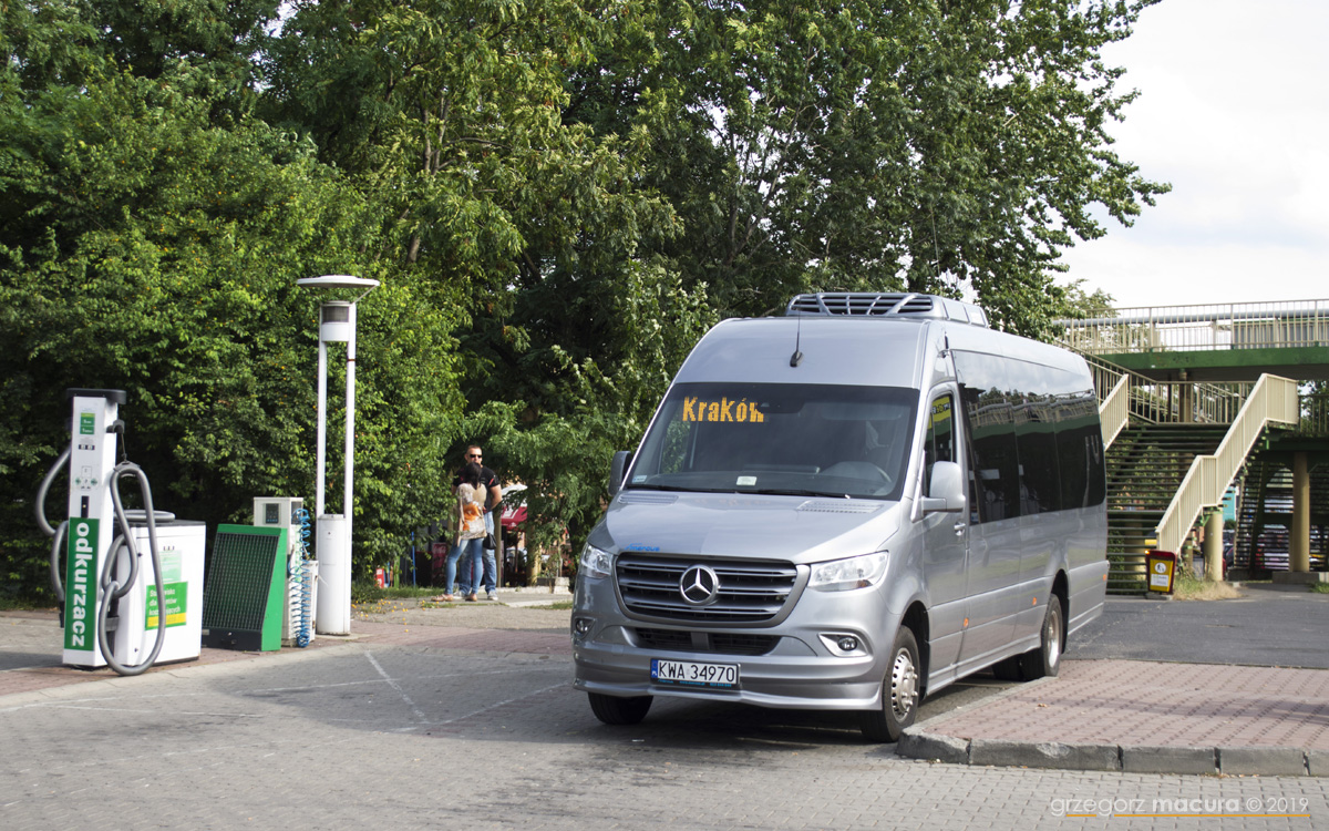 Mercedes-Benz 516 CDI / Mercus #KWA 34970